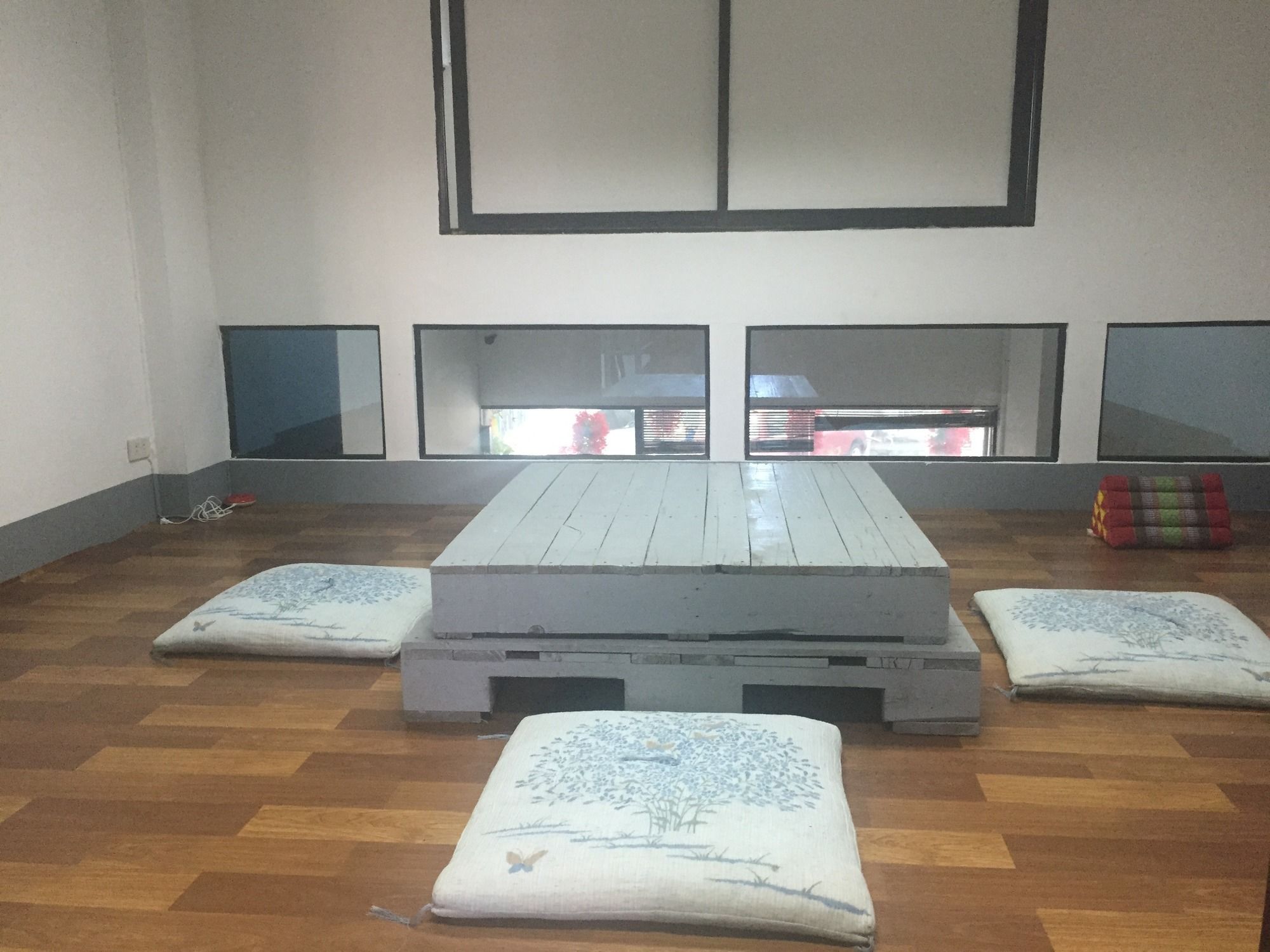 Zoe Hostel Csiangmaj Kültér fotó